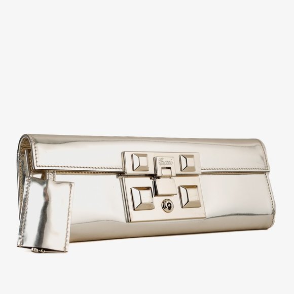 Gucci Vintage Silver Mirror Metallic Padlock Clutch - Picture 1 of 9